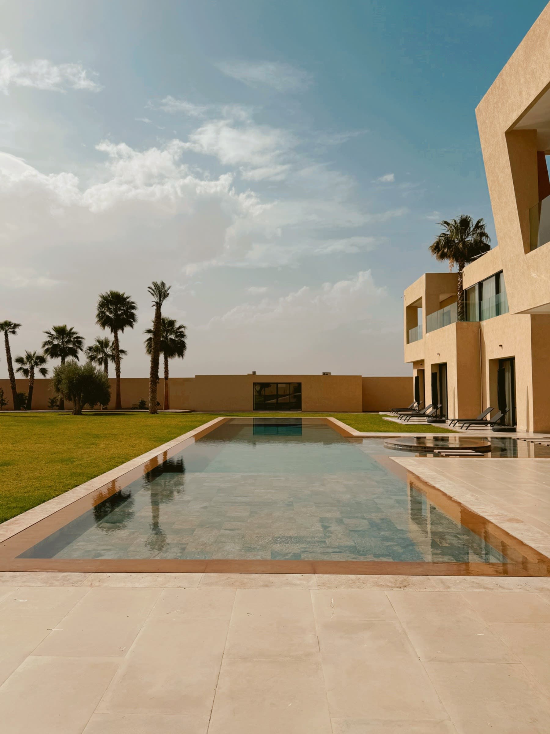 Villa Omany