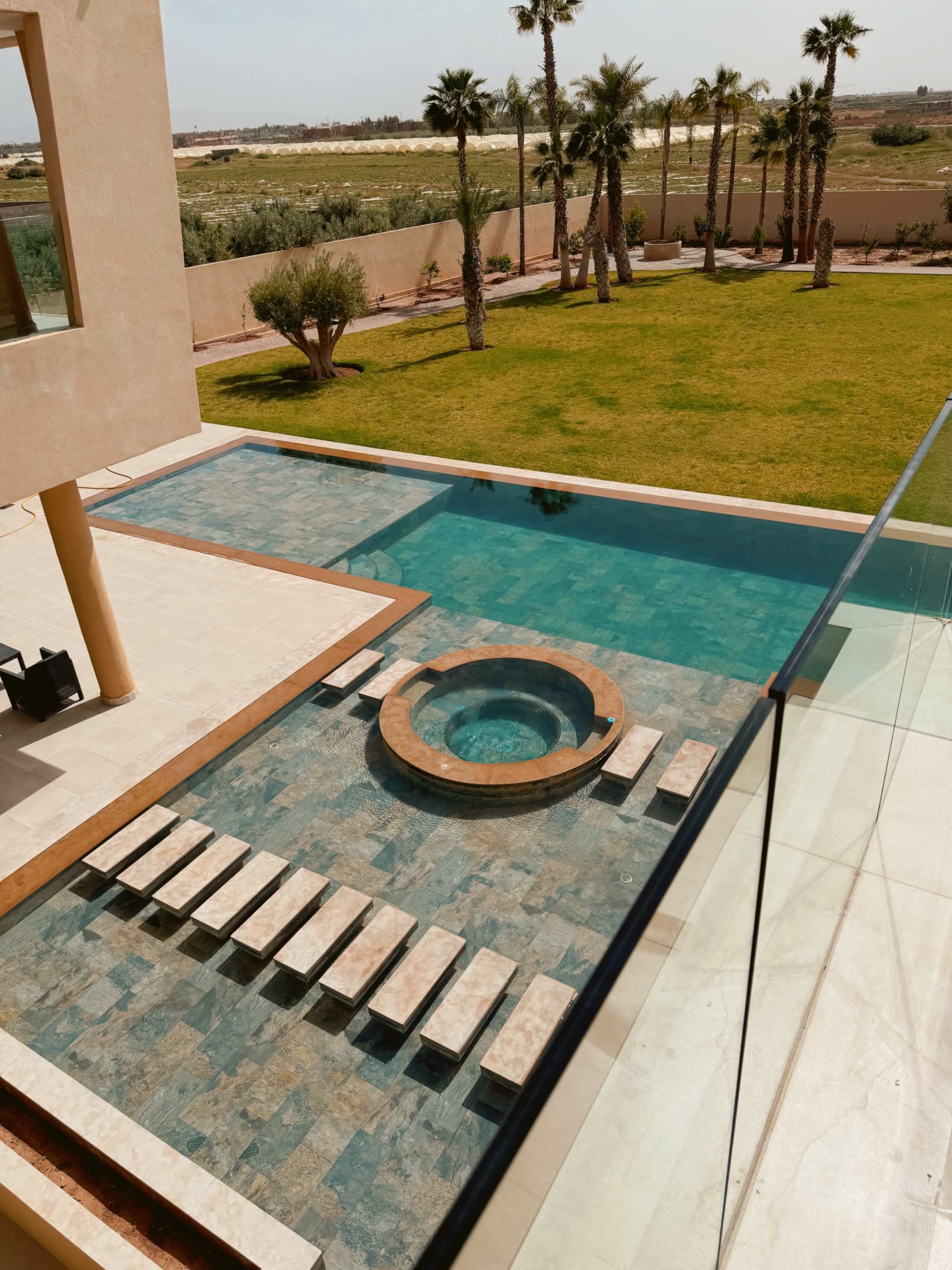 Villa Omany