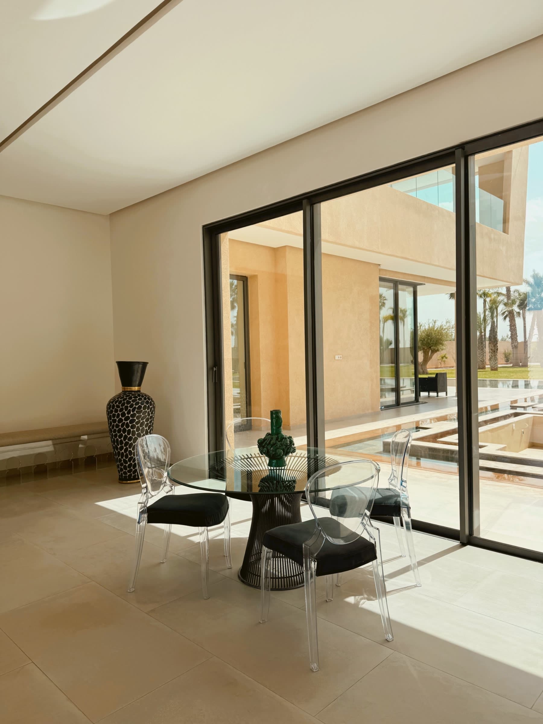 Villa Omany