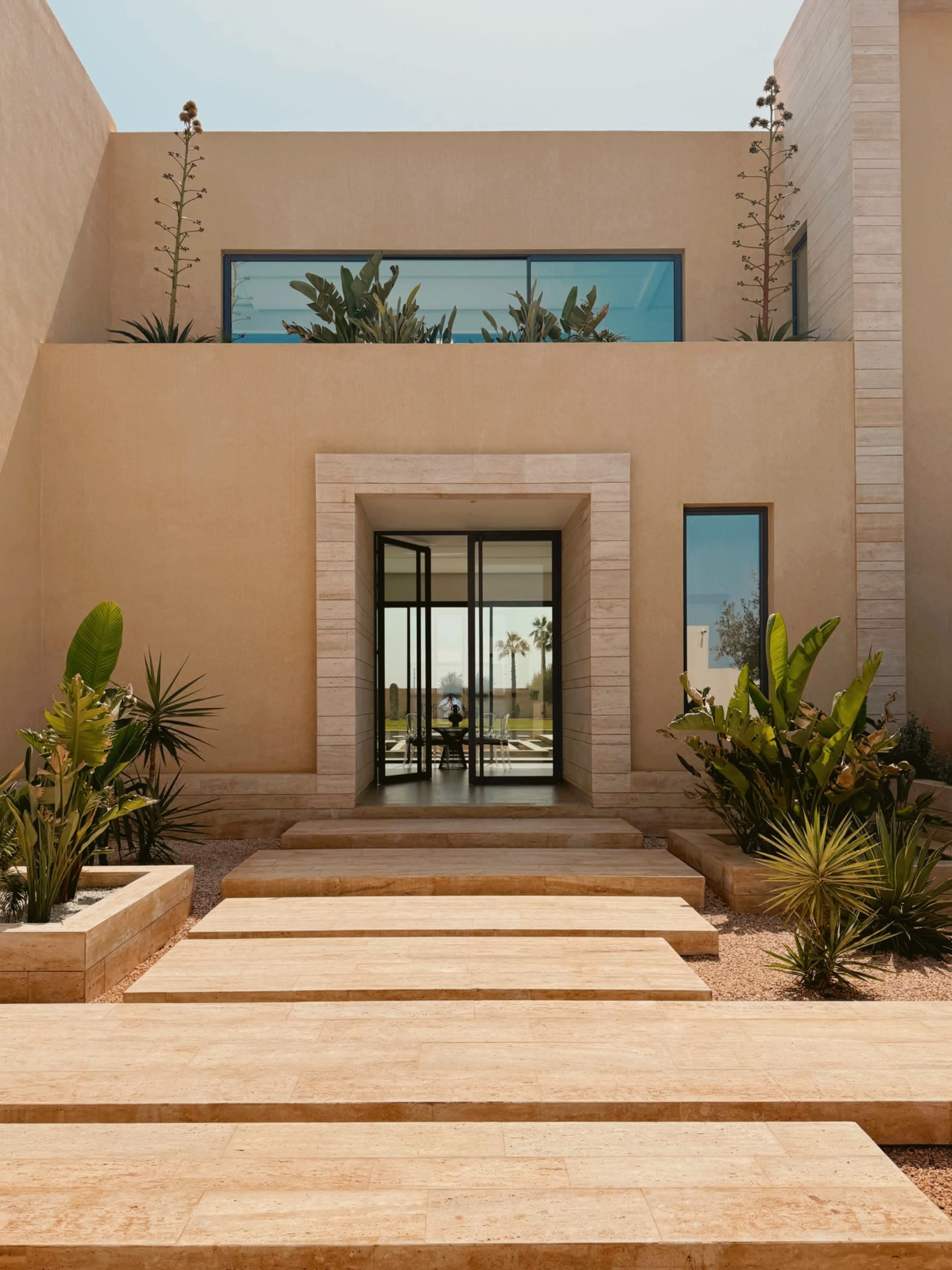 Villa Omany